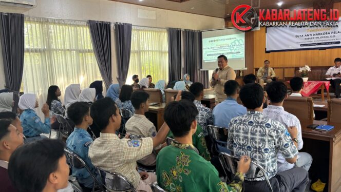 
					Polres Jepara Libatkan Duta Pelajar dalam Edukasi Bahaya Narkoba kepada Generasi Muda