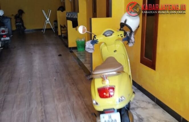
					Kades Wonoagung Digerebek Warga di Kosan Bersama Istri Orang, Kini Diperiksa Polisi