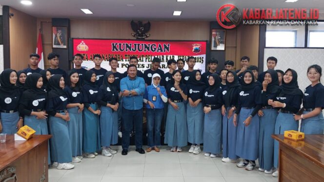 
					Puluhan Duta Pelajar Anti Narkoba Kunjungi Polres Jepara, Perkuat Komitmen Cegah Peredaran Narkoba