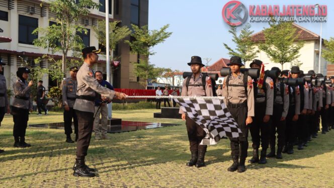 
					Pembaretan 108 Bintara Remaja Polres Demak, Kapolres: Baret Adalah Tanggung Jawab, Bukan Sekadar Simbol