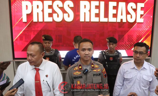 
					Kades di Demak Diamankan Polisi karena Terlibat Kasus Perzinahan dan Pemerasan