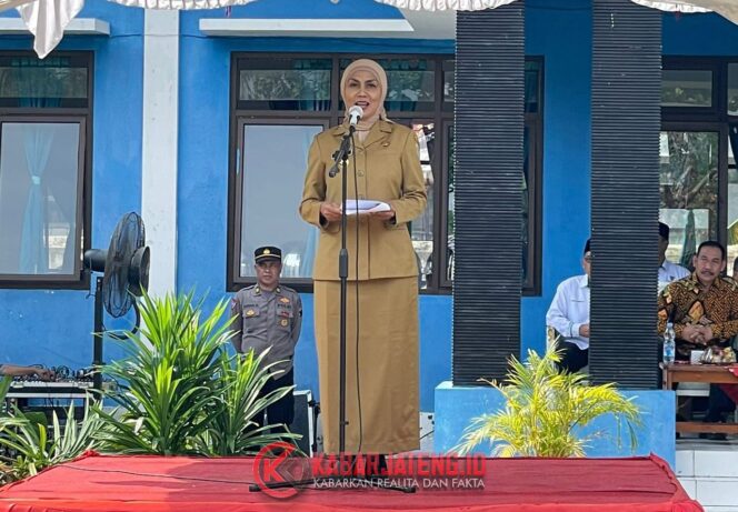
					Bupati Kendal Tutup Pelatihan Satpam Gada Pratama di Cepiring