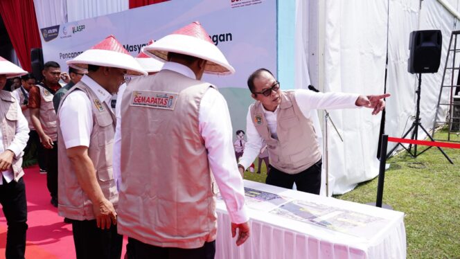 
					GEMAPATAS Akselerasi PTSL Terintegrasi dalam ILASPP, Kementerian ATR/BPN Targetkan Pengukuran dan Pemetaan 2 Juta Bidang Tanah