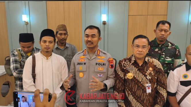 
					Bupati Pati dan Korlap Aksi Sepakati Pembatalan Kenaikan PBB-P2 250% dan Pengembalian Jam Sekolah Enam Hari