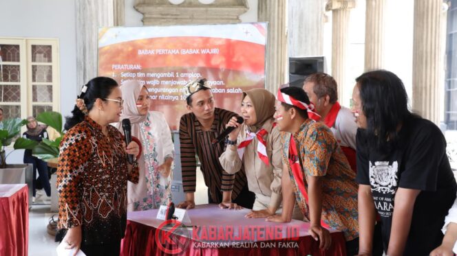 
					Seru dan Penuh Keakraban, Lomba Cerdas Cermat Wartawan di Balaikota Semarang Meriahkan HUT RI ke-80