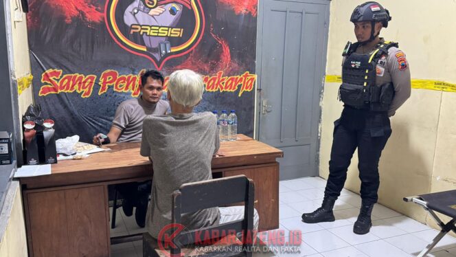 
					Tim Sparta Sat Samapta Polresta Surakarta Ringkus Penjual Miras di Keprabon