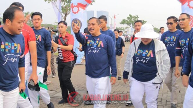 
					Kakanwil Ditjenpas Jateng Ikut Meriahkan IPPA Fest Aloha 2025 dengan Fun Walk dan Lomba Kemerdekaan