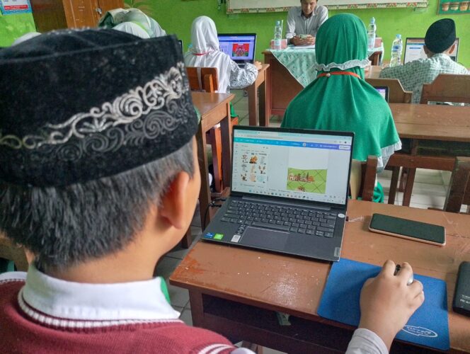 
					Kebijakan Bimtek Kemendikdasmen Disorot: Publik Minta Transparansi dan Inklusivitas