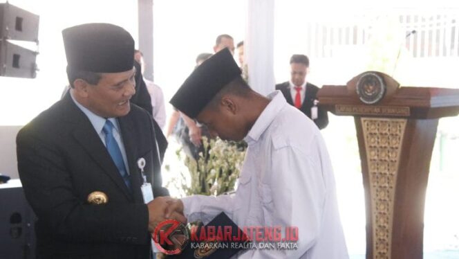 
					8.737 Warga Binaan di Jawa Tengah Terima Remisi HUT ke-80 RI
