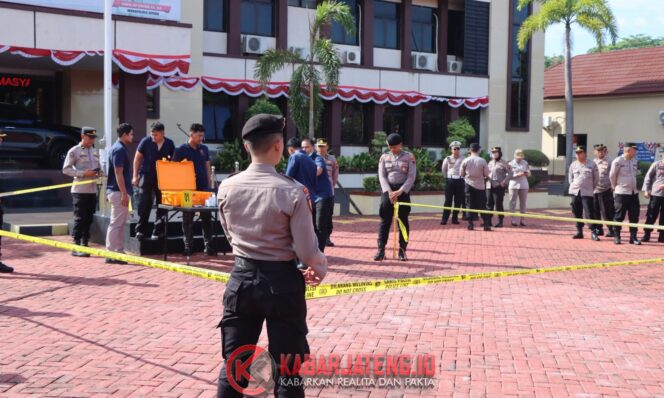 
					Polres Jepara Gelar Pelatihan Olah TKP untuk Tingkatkan Profesionalisme Anggota