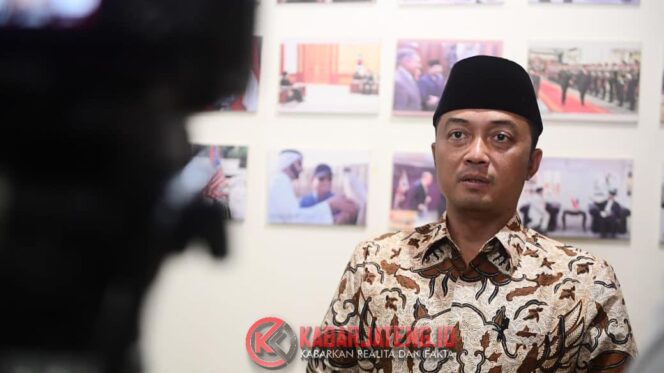 
					Prabowo Subianto Tunda Kunjungan ke Tiongkok, Prioritaskan Agenda Internasional dan Kondisi Dalam Negeri