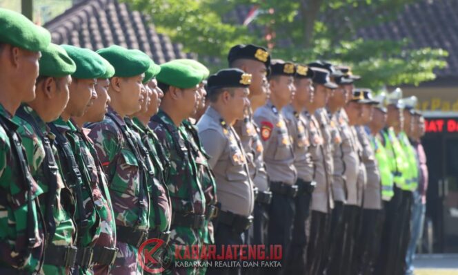 
					TNI-Polri di Demak Perkuat Sinergi Lewat Apel Bersama