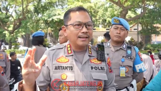 
					39 Pemuda Diduga Anarko Diamankan Usai Lakukan Aksi Anarkis di Mapolda Jateng