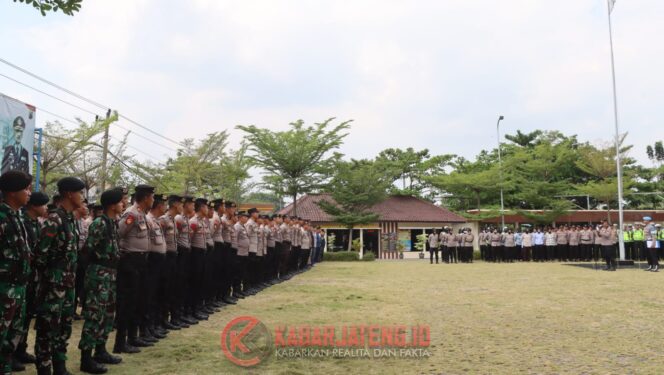 
					Polres Demak Kerahkan 400 Personel Gabungan untuk Antisipasi Aksi Unjuk Rasa