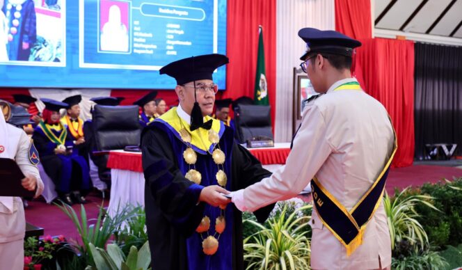 
					Wisuda 624 Taruna/i STPN, Menteri Nusron: Dibutuhkan dalam Rangka Menciptakan Keadilan, Pemerataan, dan Kesinambungan Ekonomi