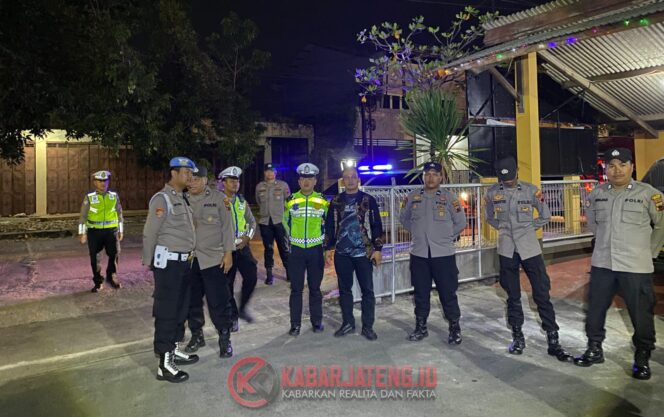 
					Aparat Gabungan di Jepara Gelar Patroli Skala Besar Pasca Kerusuhan