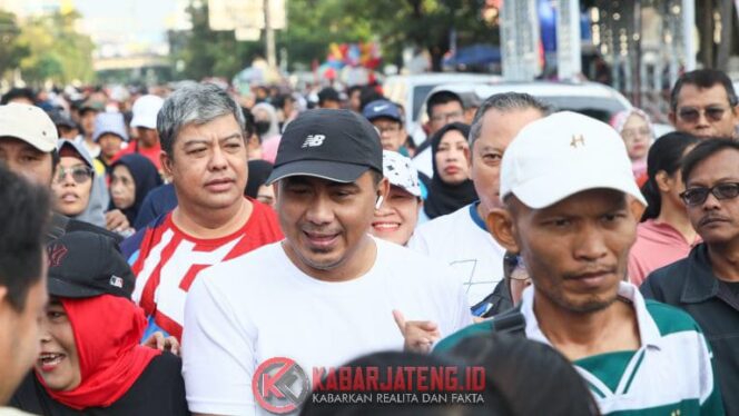 
					RRI Fest 2025 Semarang, Wagub Taj Yasin Ajak Warga Hidup Sehat dan Dukung UMKM