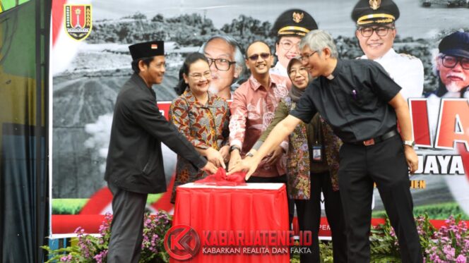 
					Pemkot Semarang Abadikan Nama Romo Mangun di Jalan Menuju TPA Jatibarang
