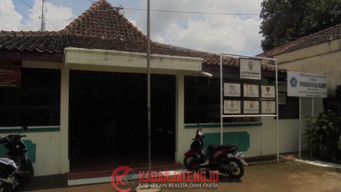 
					Kantor Desa Pelemkerep 