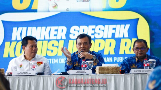 
					Pelayanan Publik Jateng Raih Peringkat Lima Nasional, Ahmad Luthfi Dorong Integrasi Nasional