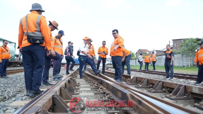 
					KAI Daop 4 Semarang Perkuat Mitigasi Gangguan Perjalanan Kereta Api