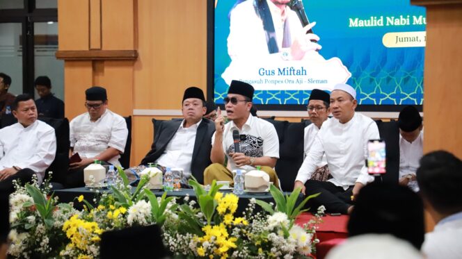 
					Peringati Maulid Nabi Muhammad SAW, Kanwil BPN Jateng Gelar Pengajian Bersama Gus Miftah