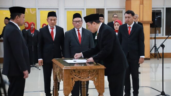 
					Kakanwil BPN Provinsi Jawa Tengah Jadi Saksi Pelantikan Pejabat Struktural oleh Menteri ATR/BPN