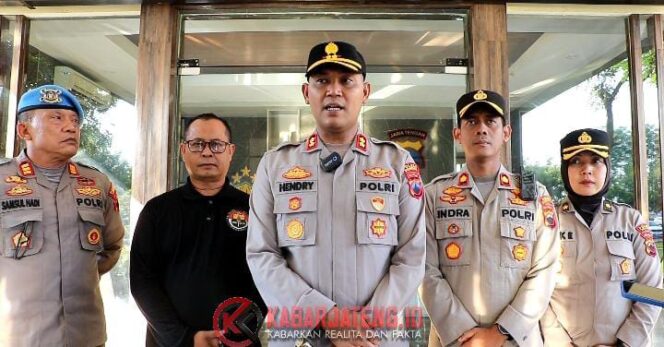 
					Oknum Kapolsek Terjaring Penggerebekan di Rumah Janda Dinonaktifkan, Kapolres Kendal Minta Maaf 
