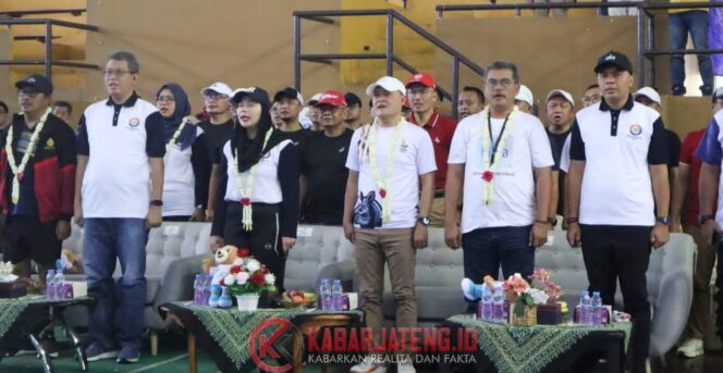 
					Bupati Brebes Resmi Membuka Pekan Olahraga BPR se-Jawa Tengah dan DIY, Dorong Sinergi serta Sportivitas