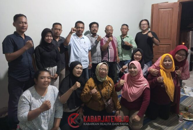 
					DPC PWDPI Kota Semarang Peringati HUT ke-3, Ketua Agus Yuwono Ajak Anggota Perkuat Soliditas