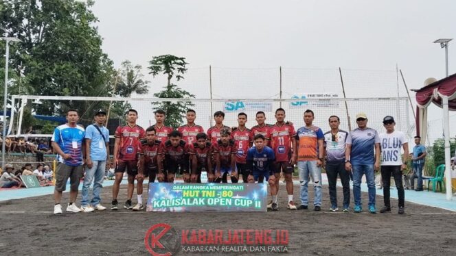 
					Meriahkan HUT ke-80 TNI, Desa Kalisalak Gelar Turnamen Bola Voli Open Cup