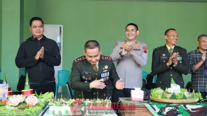 
					Polres Jepara Beri Kejutan di HUT TNI ke-80, Wujudkan Sinergitas dan Soliditas TNI–Polri