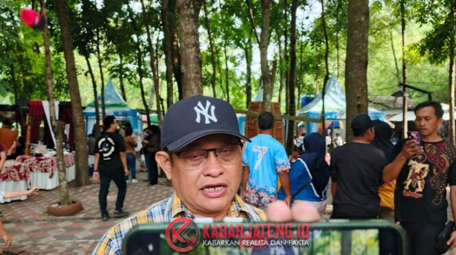 
					Tanggapi Aksi Pengecoran oleh Relawan, DPU Semarang Siap Perbaiki Jalan Suratmo
