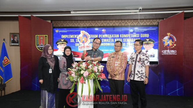 
					BKPP Kota Semarang Resmikan AUTO SIMPATIK, Dorong Efisiensi Layanan ASN