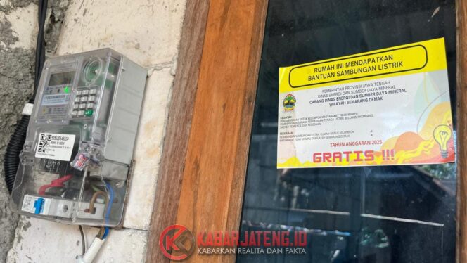 
					Pemprov Jateng Salurkan 1.000 Sambungan Listrik Gratis untuk Warga Kurang Mampu