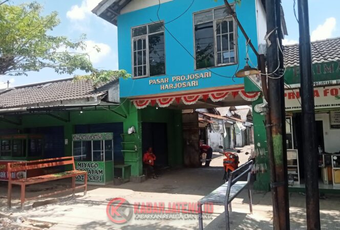 
					Pedagang Pasar Projosari Bawen Keluhkan Tingginya Sewa Lahan Kios, Diskumperindag: Itu Bukan Kewenangan Kami