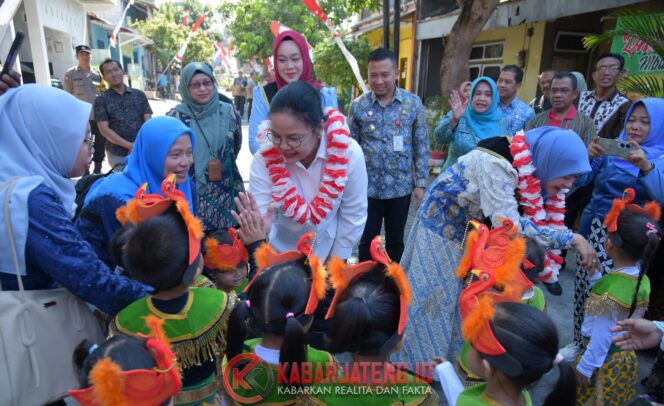 
					Wali Kota Semarang Dukung Gerakan PAUD EMAS untuk Wujudkan Generasi Emas 2045