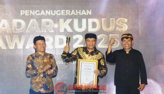 
					Ahmad Luthfi Raih Penghargaan Pemimpin Percepatan Ekonomi Daerah 2025