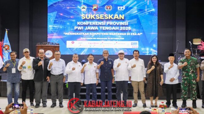 
					Buka Konferprov PWI Jateng, Sekda Dorong Kompetensi Wartawan dan Perkuat Seni Jurnalistik