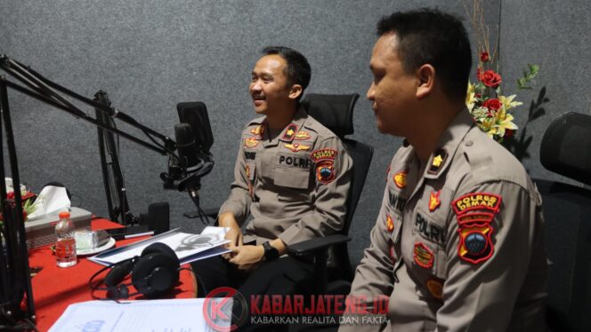 
					Polres Demak Gencarkan Edukasi Ketahanan Pangan dan Makanan Bergizi Gratis Lewat Talk Show Radio