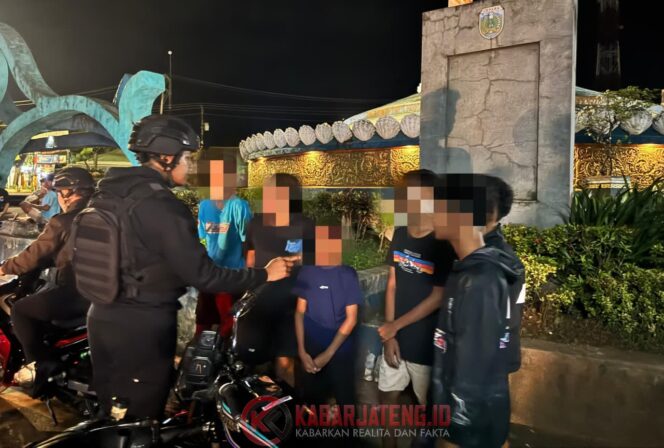 
					Polisi Jepara Respons Cepat Laporan Warga via 110, Gagalkan Balap Liar dan Pesta Miras