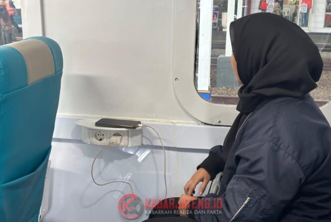 
					KAI Daop 4 Semarang Ingatkan Penumpang Gunakan Stop Kontak Kereta Sesuai Aturan