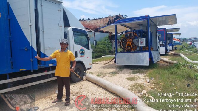 Kisah Petugas Pompa Air Pusdataru Jateng: Siaga 24 Jam di Tengah Bising Mesin dan Gigitan Nyamuk