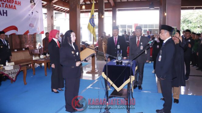 
					Sekda Brebes Dilantik di Bumiayu, Bupati Tekankan Pelayanan Publik dan Reformasi Birokrasi
