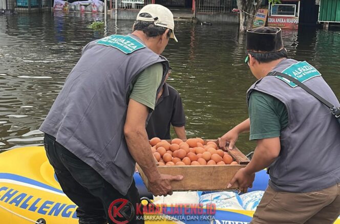 
					Sinergi NU Peduli dan Dunia Usaha: Al Fazza Nabawi Donasi Awali Gerakan Bantu Warga Terdampak Banjir Semarang