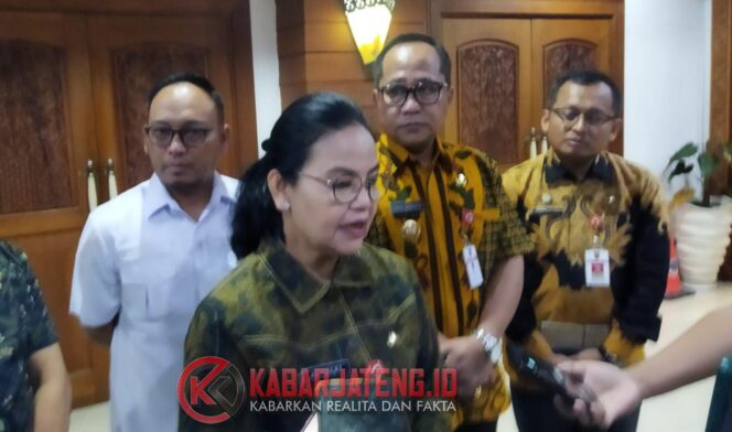 
					Agustina Kerahkan Puskesmas Tak Terdampak Banjir untuk Bantu Warga Genuk, Pedurungan, dan Gayamsari