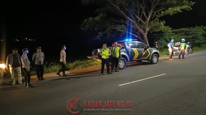 
					Polres Kendal Gelar Patroli Skala Besar Antisipasi Kenakalan Remaja Saat Libur Panjang