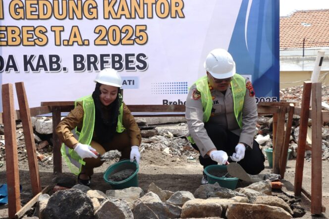 
					Pemkab Brebes Dukung Pembangunan Gedung Polres Lewat NPHD