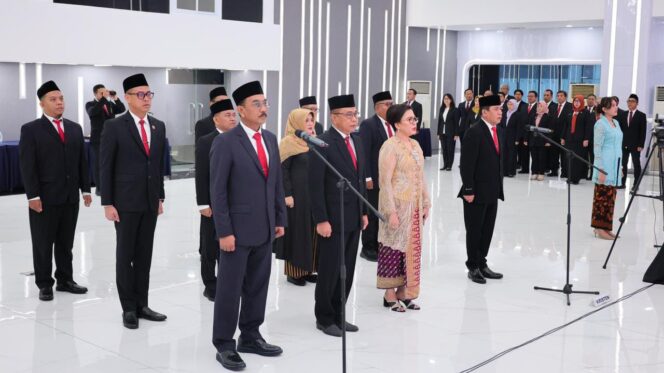 
					Menteri ATR/BPN Nusron Wahid Lantik 840 Pejabat: “Jabatan Adalah Amanah, Gunakan untuk Melayani Rakyat”