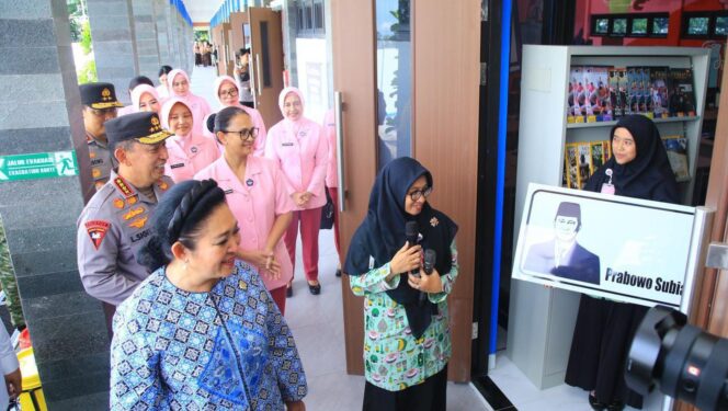 
					Kapolri dan Ketua Komisi IV DPR RI Apresiasi Pengelolaan Pendidikan dan Sentra Pangan Yayasan Kemala Bhayangkari Karanganyar